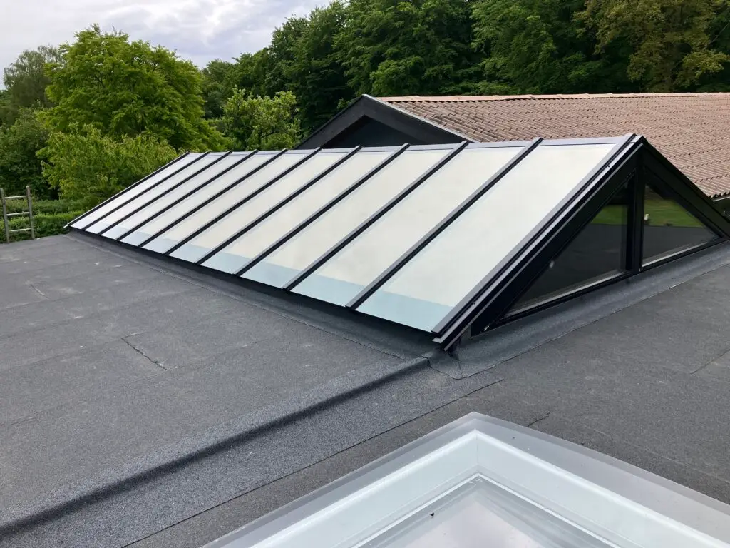 Arbejde udført af VJB Udestuer